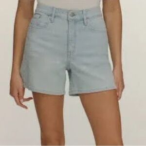 Calvin Klein Light Wash Denim Shorts 14